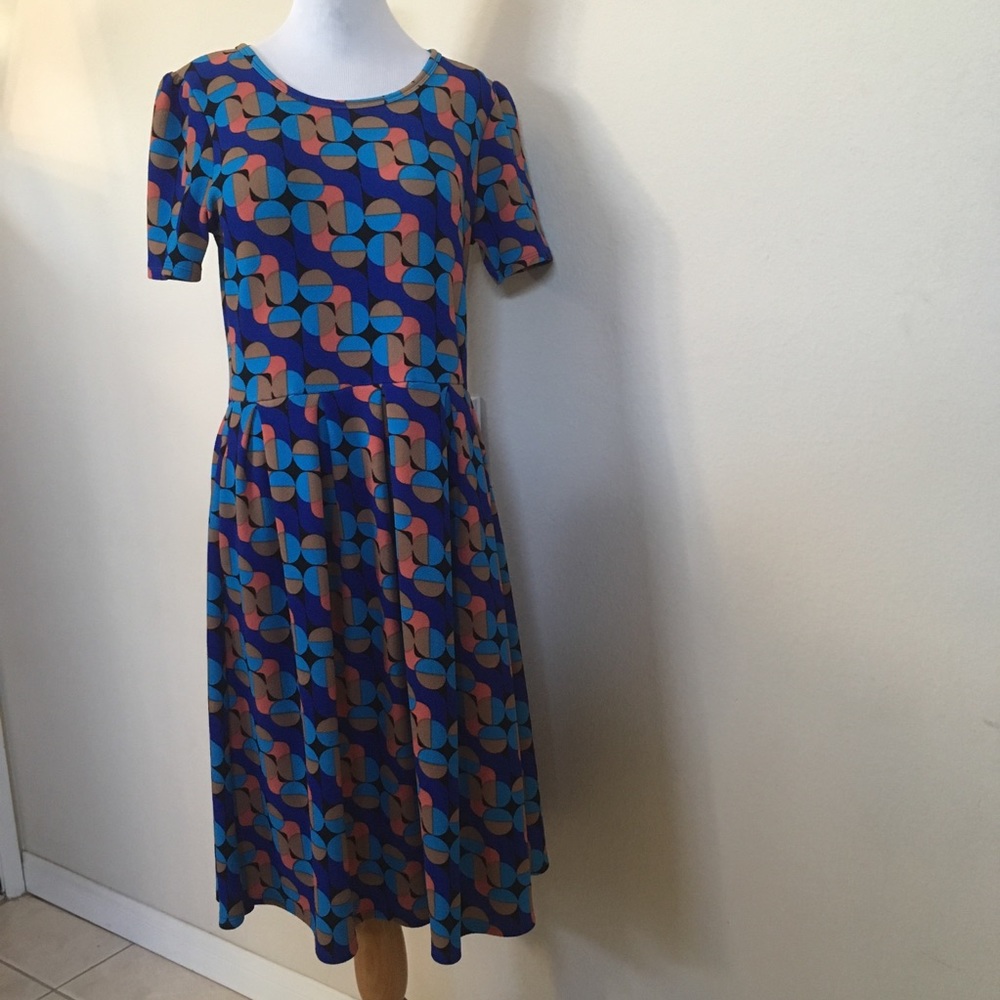 Lularoe Amelia dress